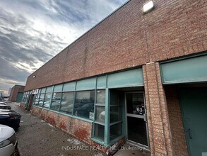 2420 Lucknow Dr, Mississauga, ON à louer Photo intérieure– Image 1 sur 1