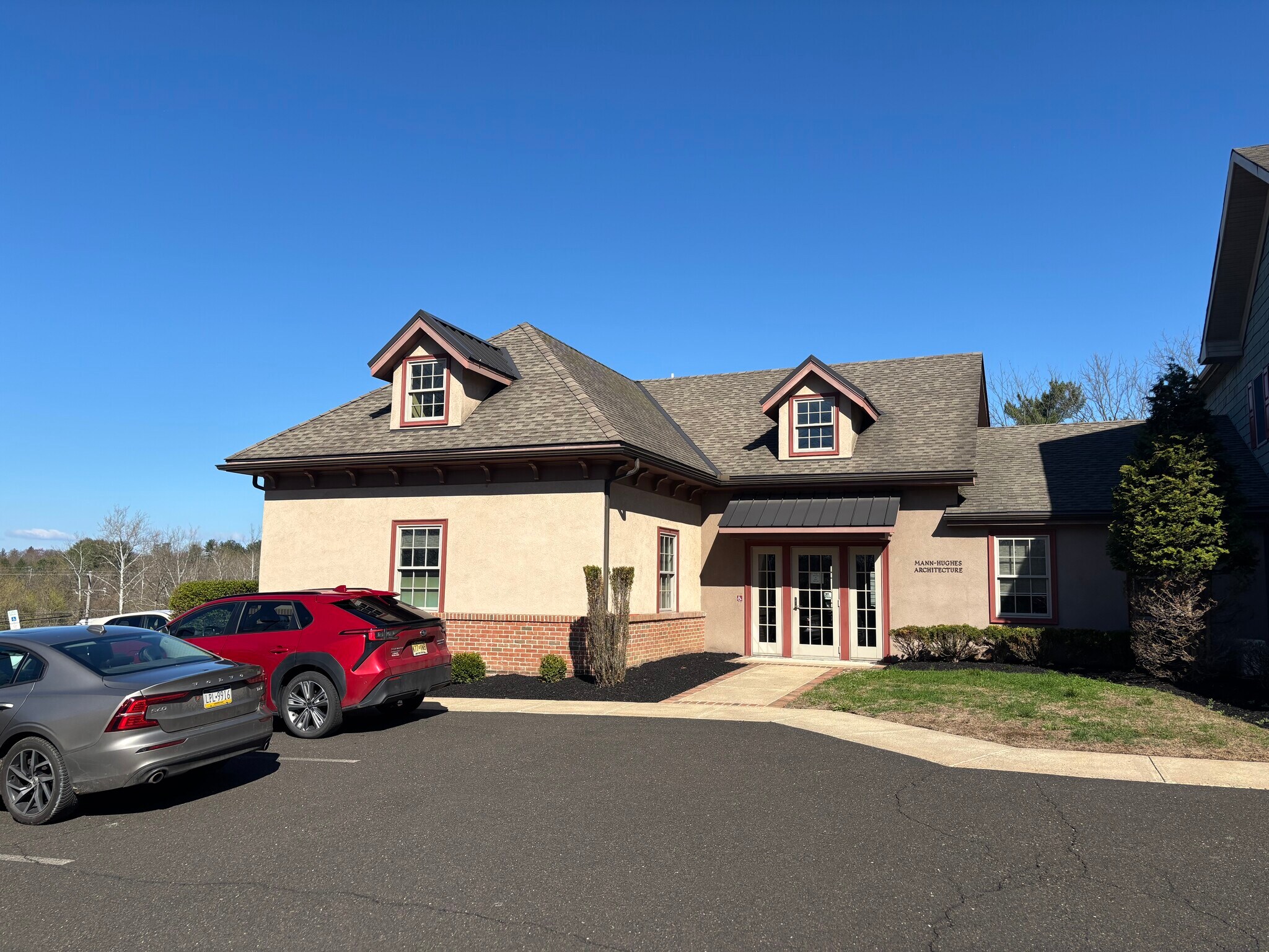 11 Duane Rd, Doylestown, PA à vendre Photo principale– Image 1 sur 9