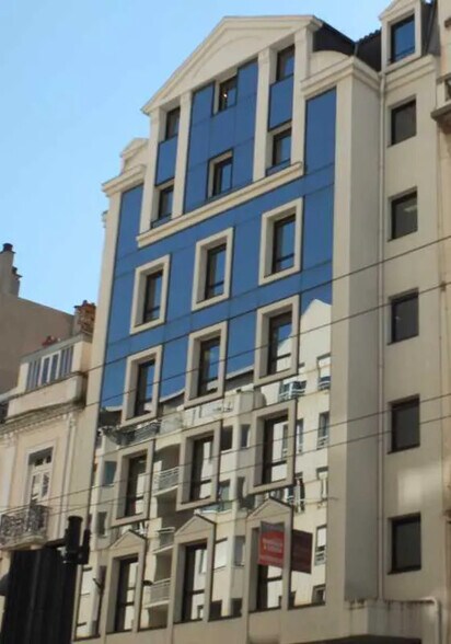 Bureau dans Lyon à louer - Photo de l’immeuble – Image 2 sur 6