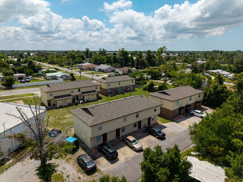 114 S Sr-22a, Panama City, FL à vendre - Photo de l’immeuble – Image 3 sur 20