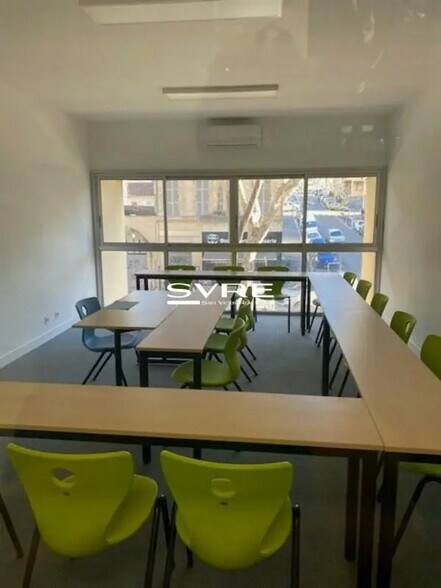 Bureau dans Marseille à louer - Photo de l’immeuble – Image 3 sur 8
