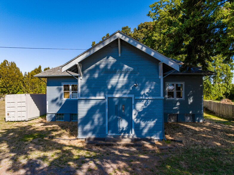 995 Belle Passi Rd, Woodburn, OR à vendre - Photo de l’immeuble – Image 2 sur 23
