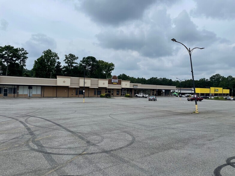1765 Shurling Dr, Macon-Bibb, GA à louer - Photo de l’immeuble – Image 3 sur 5