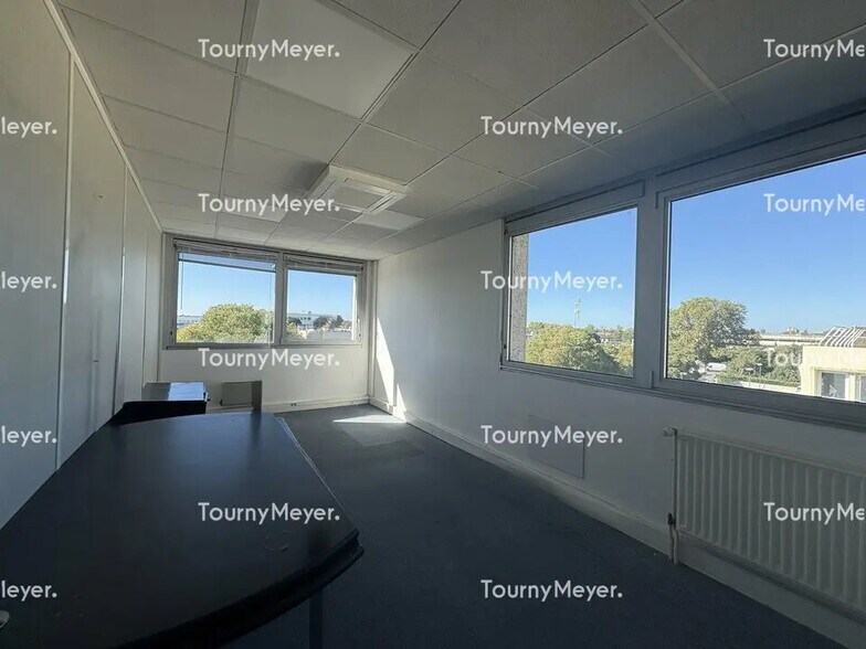Bureau dans Toulouse à vendre - Photo de l’immeuble – Image 2 sur 9