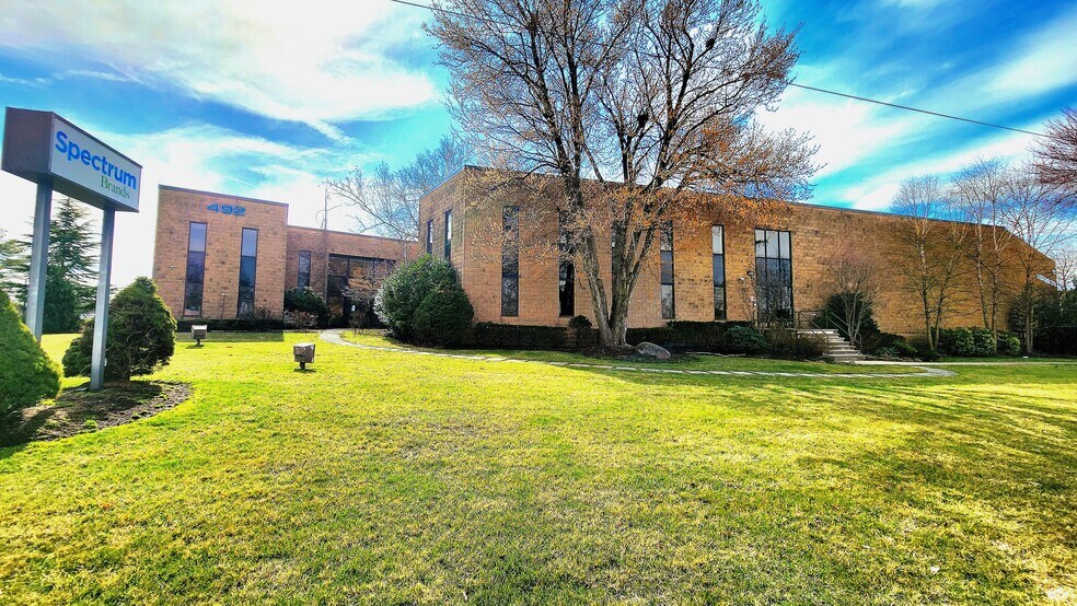 490-492 Rt 46, Fairfield, NJ à vendre - Photo de l’immeuble – Image 3 sur 24