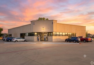 Plus de détails pour 6976 Rufe Snow Dr, North Richland Hills, TX - Local commercial à louer