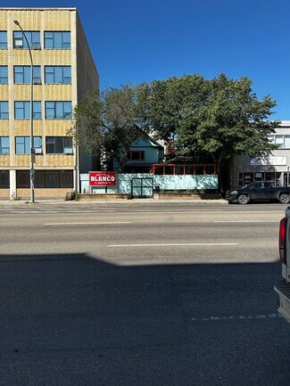 Plus de détails pour 2228 Albert St, Regina, SK - Local commercial à vendre
