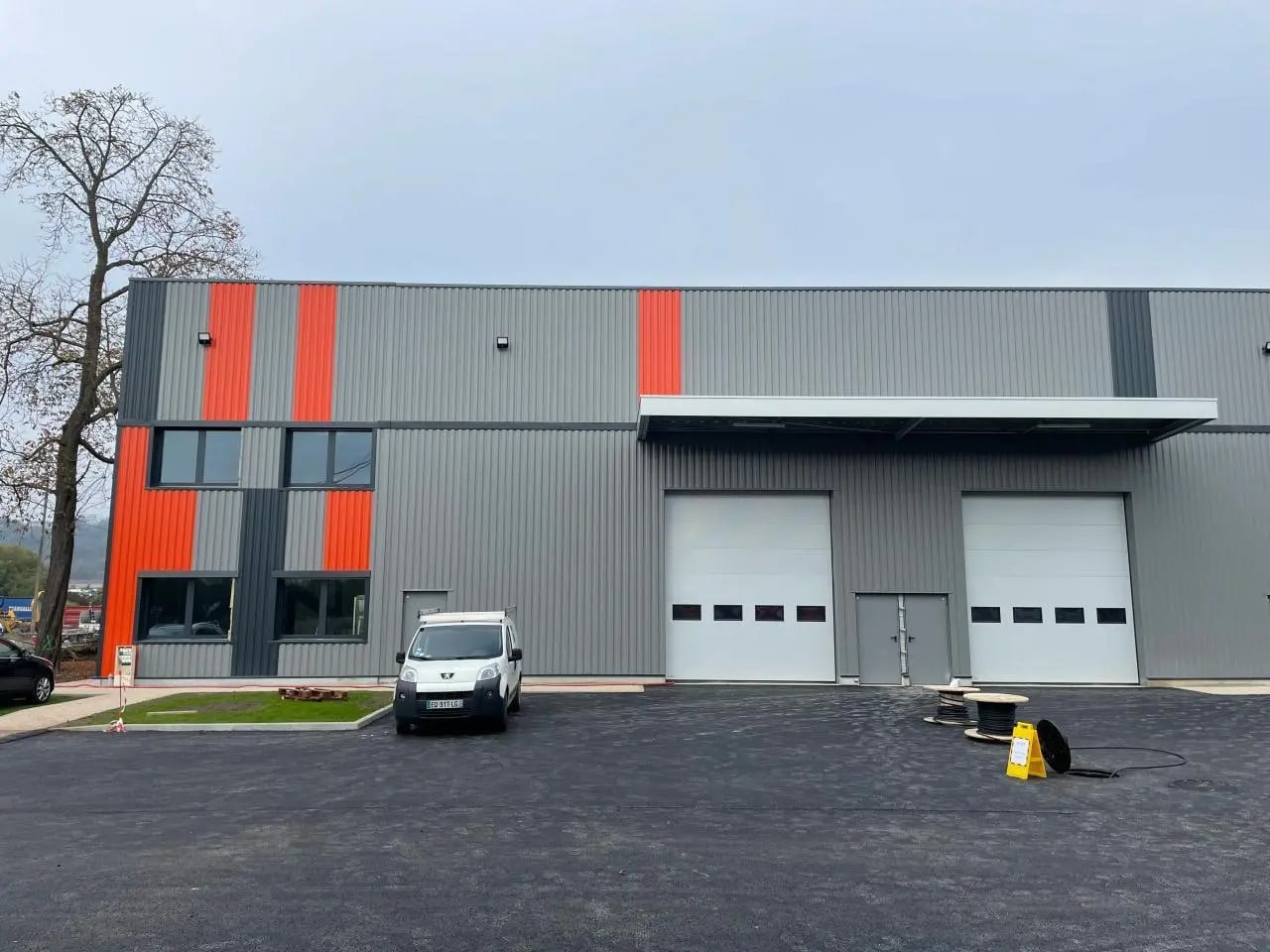 Bureau dans Le Petit-Quevilly à louer Photo de l’immeuble– Image 1 sur 17