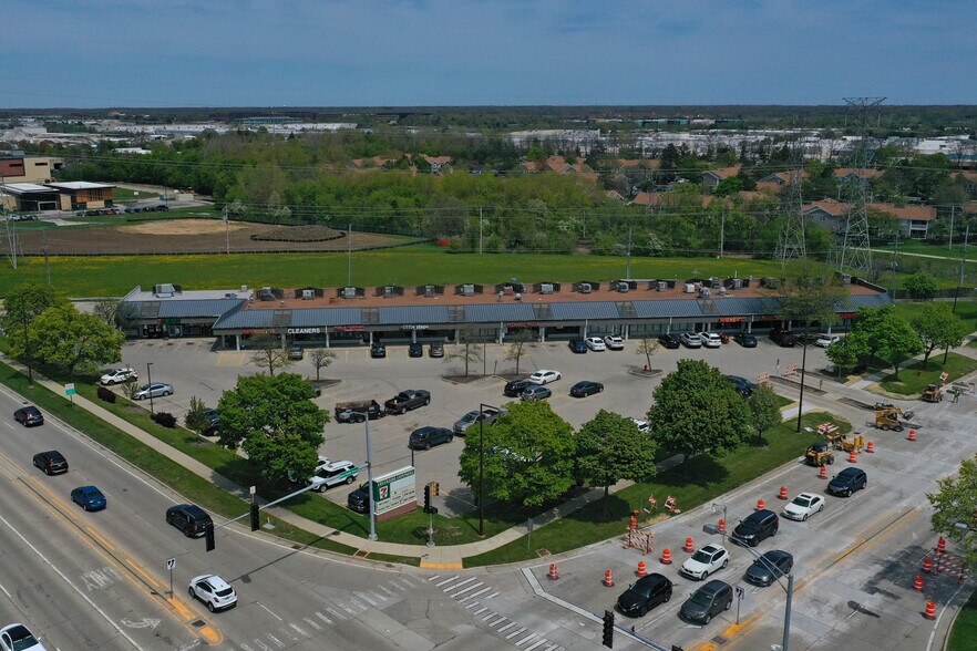 1103-1165 Weiland Rd, Buffalo Grove, IL à louer - Photo de l’immeuble – Image 3 sur 16