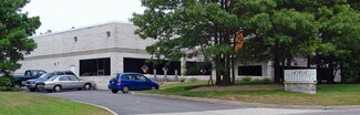 Plus de détails pour 740 Blue Point Rd, Holtsville, NY - Industriel/Logistique à vendre