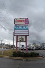 9222 Indianapolis Blvd, Highland, IN à louer Photo de l’immeuble– Image 2 sur 4