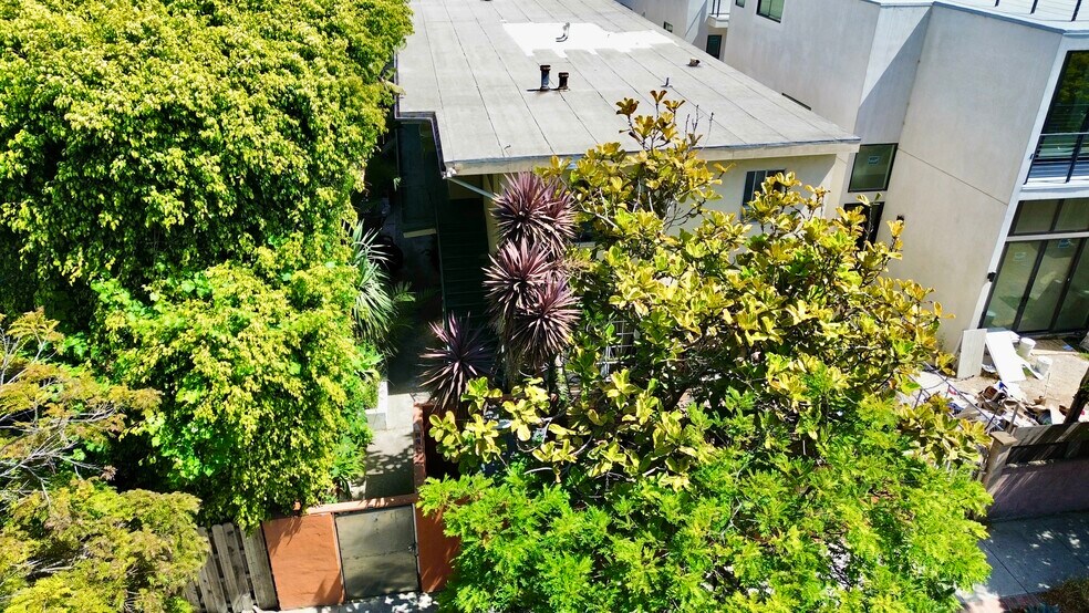 512 Westminster Ave, Venice, CA à vendre - Photo de l’immeuble – Image 2 sur 6
