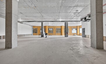 3651 Bruckner Blvd, Bronx, NY à louer Photo intérieure– Image 1 sur 4