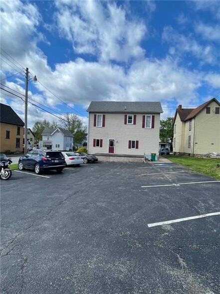 400 N Chestnut St, Derry, PA à vendre - Photo de l’immeuble – Image 2 sur 16