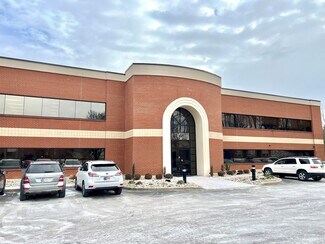 Plus de détails pour 825 Northgate Blvd, New Albany, IN - Bureau à louer
