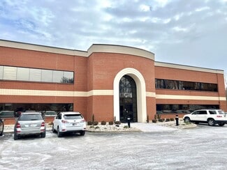 Plus de détails pour 825 Northgate Blvd, New Albany, IN - Bureau à louer