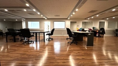 7670 Opportunity Rd, San Diego, CA à louer Photo intérieure– Image 2 sur 5