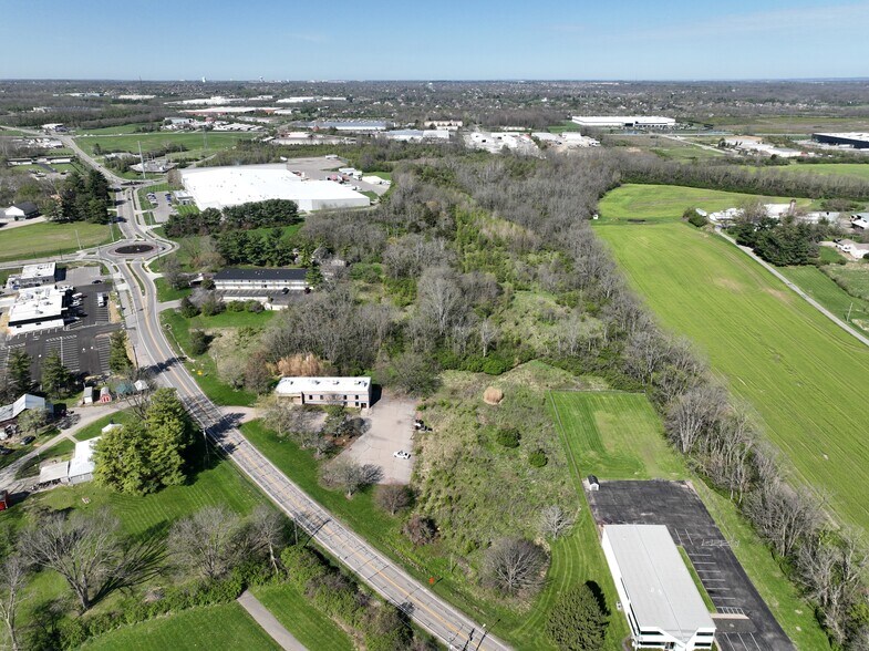 3989 S US 42, Lebanon, OH à louer - Photo de l’immeuble – Image 3 sur 5