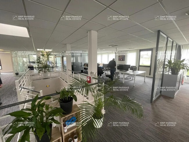 Plus de détails pour Bureau à louer