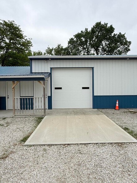 232 Main St, Otho, IA à vendre - Photo de l’immeuble – Image 3 sur 20