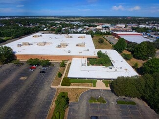 Plus de détails pour 1000 New Horizons Blvd, Amityville, NY - Industriel/Logistique à louer