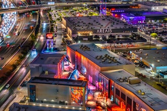 AREA15- Sirius Ave, Las Vegas, NV à louer Photo intérieure– Image 1 sur 4