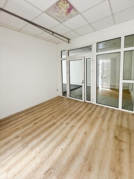 40 Rue De L'Abbe Carton, Paris à louer - Photo de l’immeuble – Image 3 sur 8