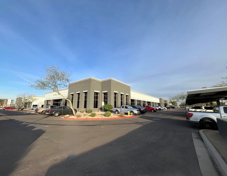 1840 N 95th Ave, Phoenix, AZ à vendre - Photo de l’immeuble – Image 3 sur 10
