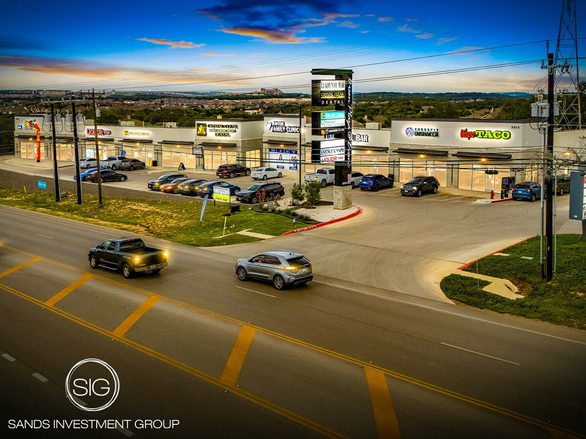 5507-5515 East Evans Road, San Antonio, TX à vendre Photo principale– Image 1 sur 6