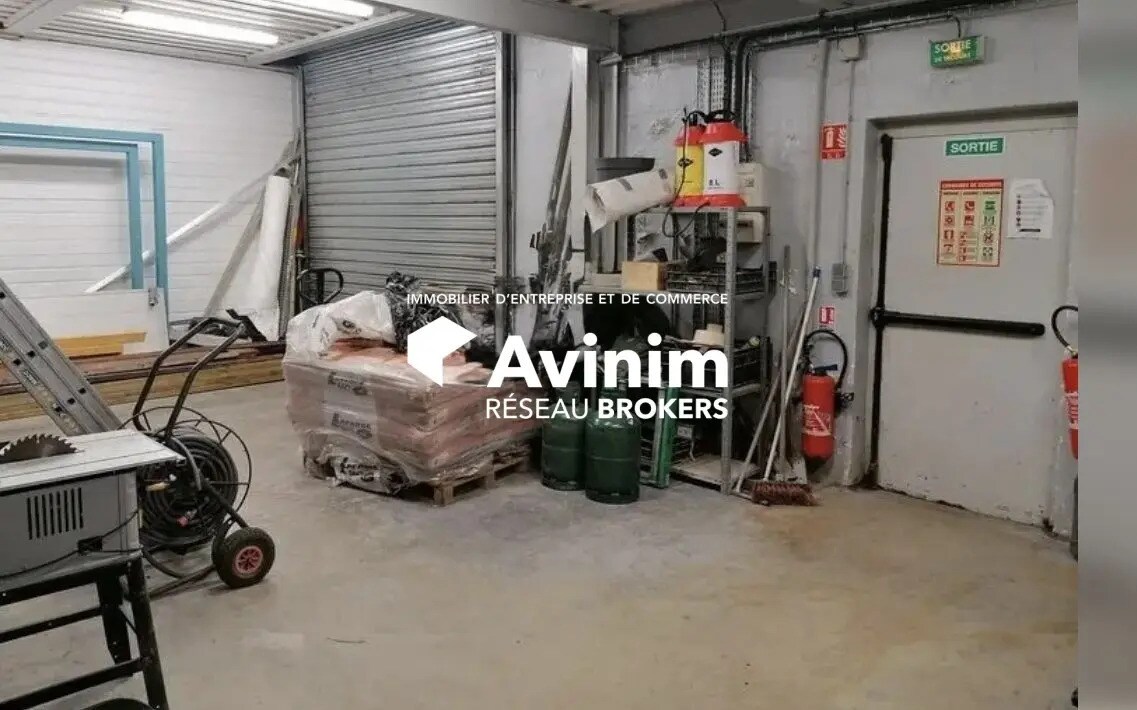 Industriel/Logistique dans Le Plessis-Bouchard à vendre Photo intérieure– Image 1 sur 4
