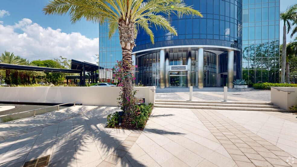 5355 Town Center Rd, Boca Raton, FL à louer - Numérisation 3D Matterport – Image 3 sur 18