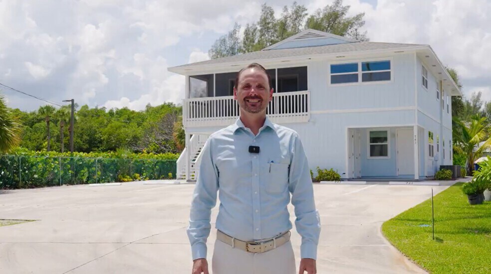 741 Hernando St, Fort Pierce, FL à vendre - Vidéo sur l’annonce professionnelle – Image 2 sur 37