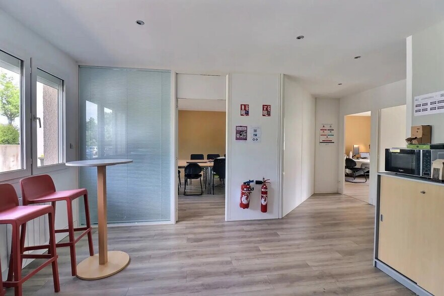 4 Boulevard Etivallière, Saint-Étienne à louer - Photo de l’immeuble – Image 1 sur 15