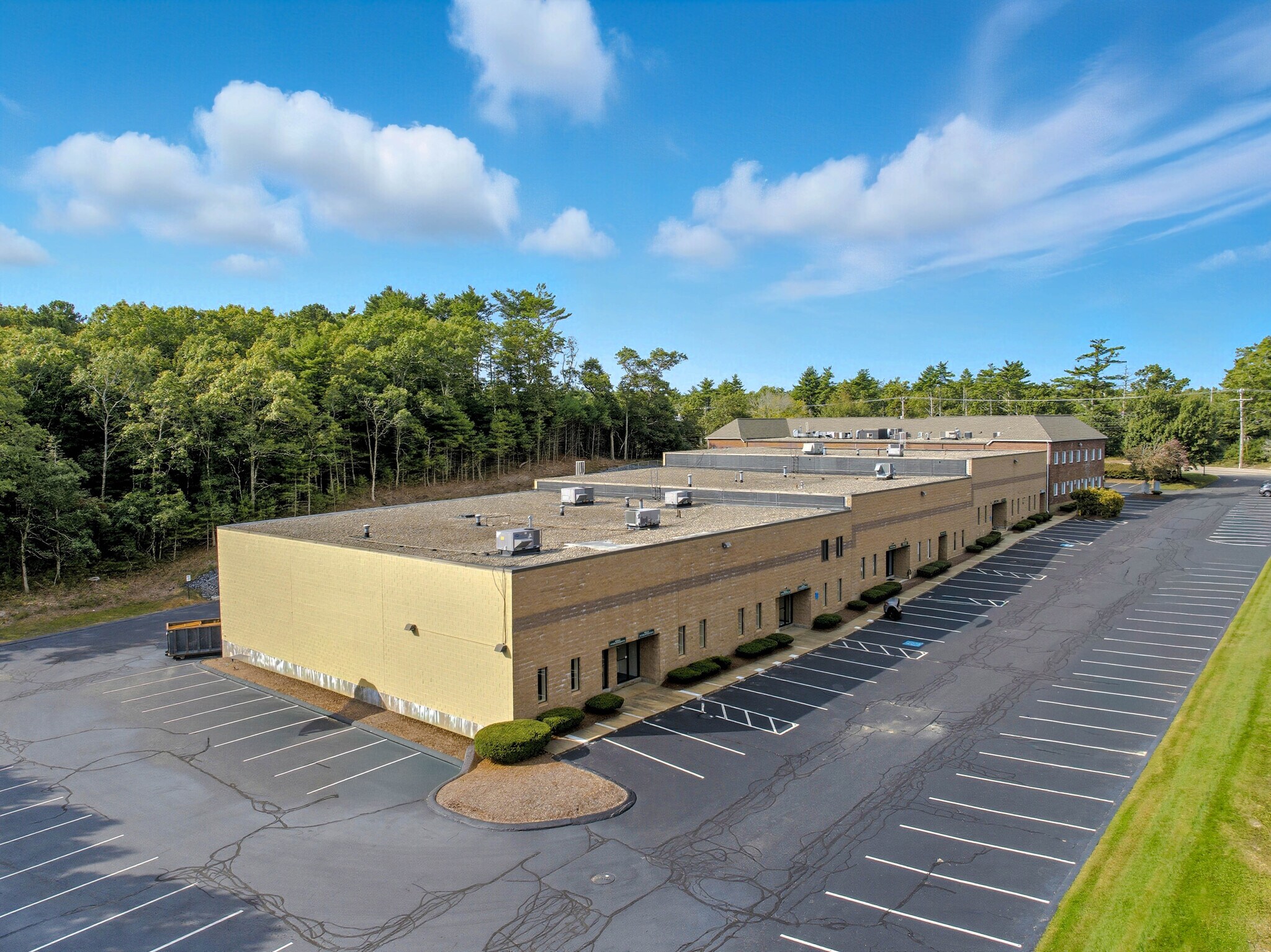 118 Long Pond Rd, Plymouth, MA à louer Photo principale– Image 1 sur 8