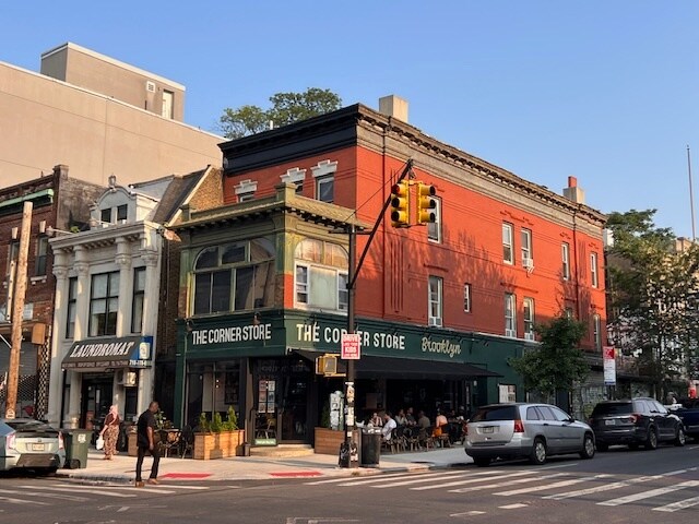 Johns Place portefeuille de 2 biens à vendre sur LoopNet.fr Photo principale– Image 1 sur 12