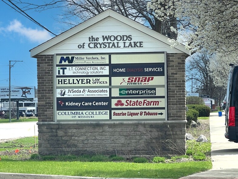 446 N II Route 31, Crystal Lake, IL à vendre - Photo de l’immeuble – Image 3 sur 11