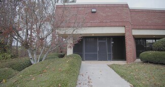 Plus de détails pour 5076 Winters Chapel Rd, Atlanta, GA - Bureau à louer