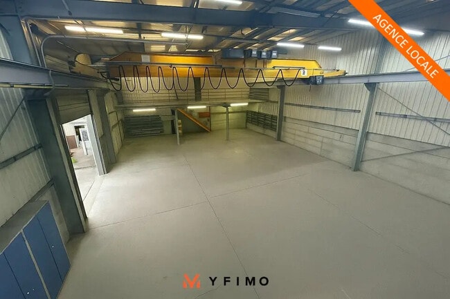 Plus de détails pour Local d’activités à vendre