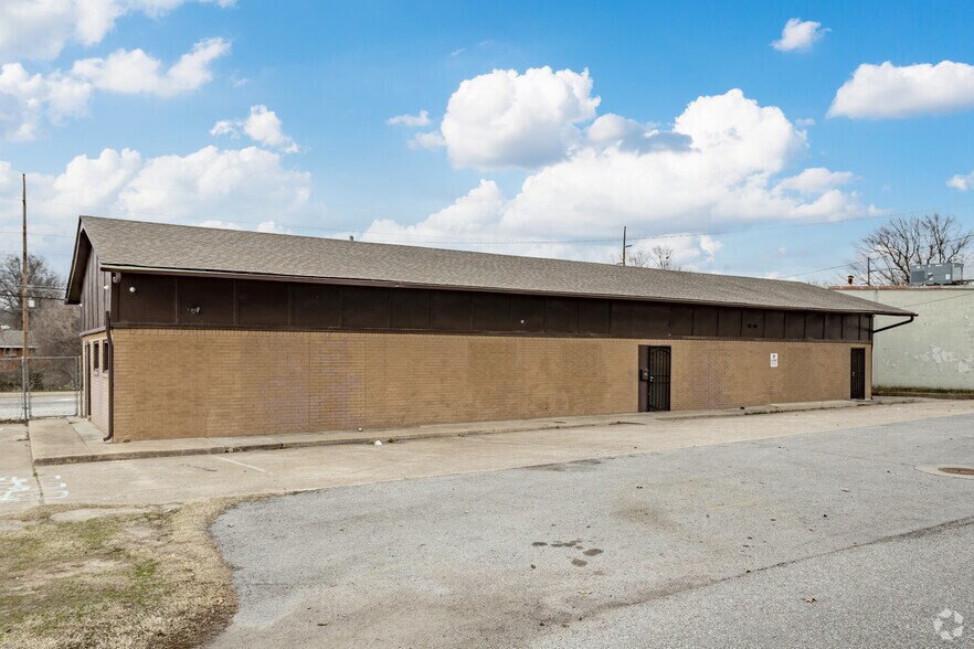 551 N 28th West Ave, Tulsa, OK à louer - Photo principale – Image 1 sur 2