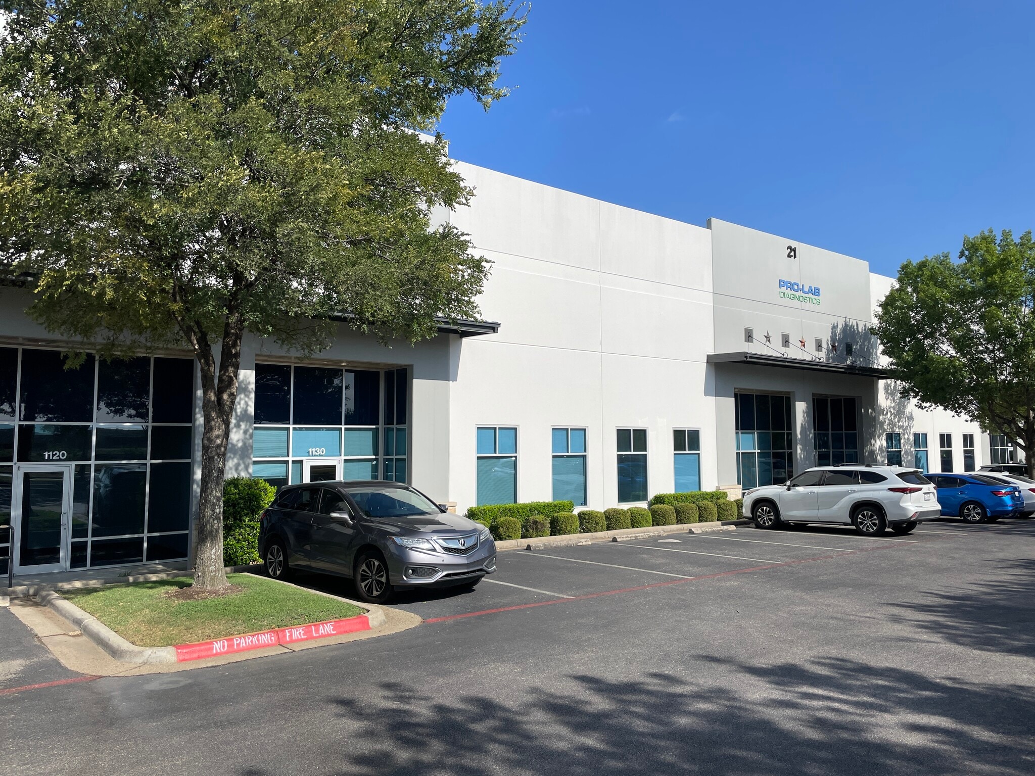 2590 Oakmont Dr, Round Rock, TX à louer Photo de l’immeuble– Image 1 sur 1