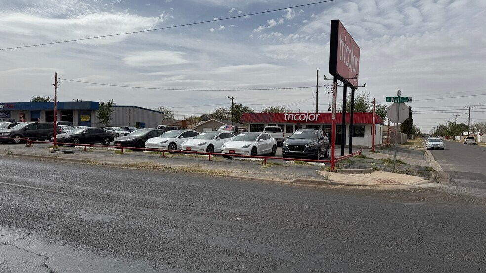 2800 W Wall St, Midland, TX à vendre - Photo principale – Image 1 sur 9