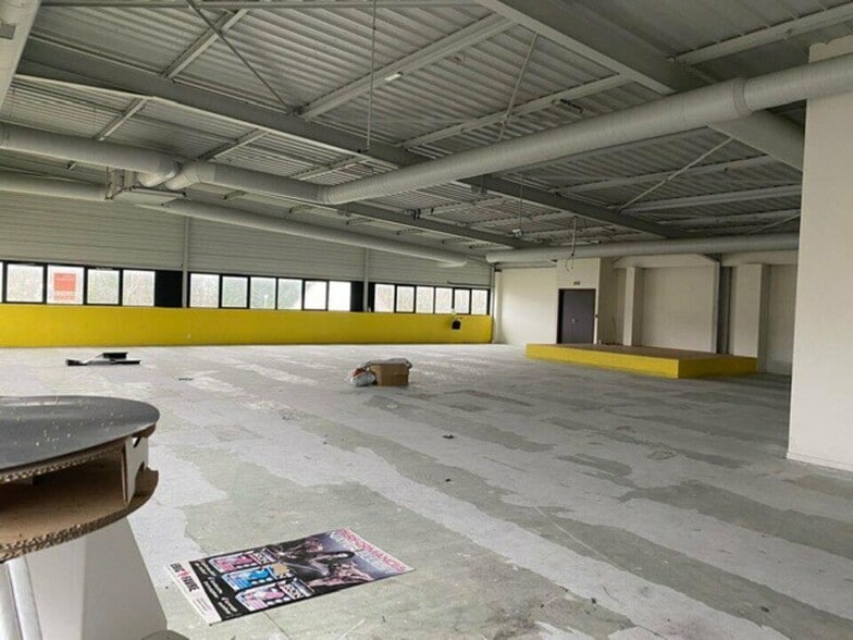 Bureau dans Landerneau à louer - Photo intérieure – Image 3 sur 12