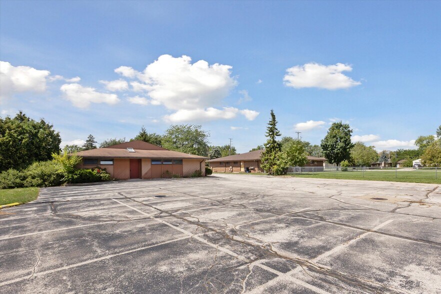 1003 Mulholland St, Bay City, MI à vendre - Photo de l’immeuble – Image 2 sur 46