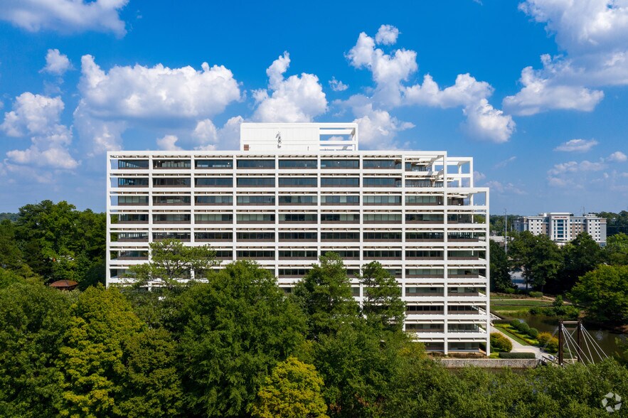400 Perimeter Center Ter, Atlanta, GA à louer - Photo de l’immeuble – Image 2 sur 29