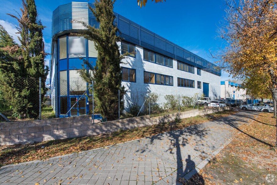 Bureau dans Tres Cantos, Madrid à vendre - Photo de l’immeuble – Image 3 sur 52