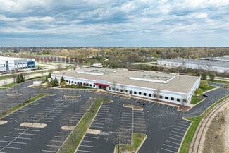 Plus de détails pour 10100 Woodward Ave, Woodridge, IL - Industriel/Logistique à louer