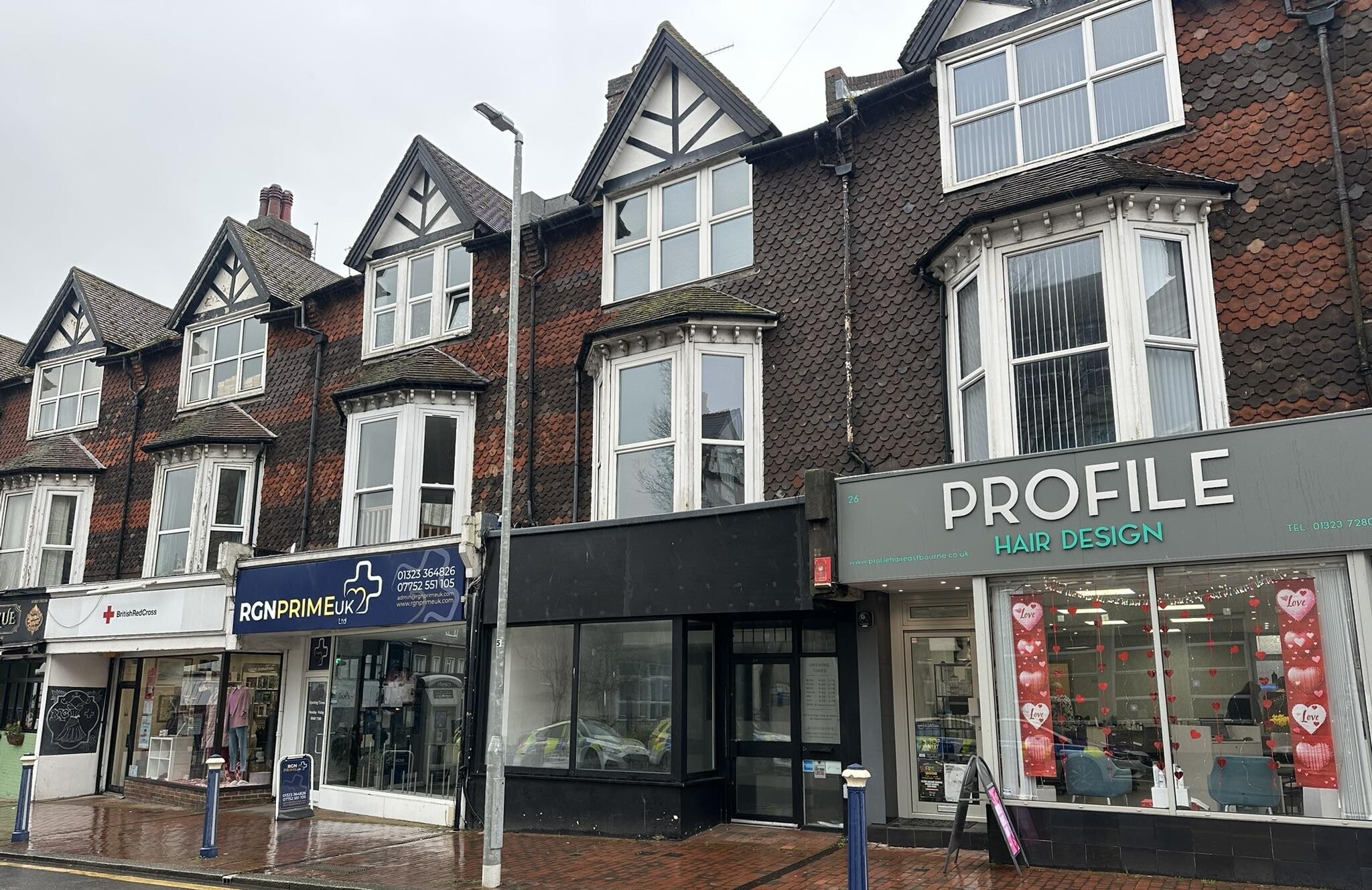 24 Grove Rd, Eastbourne à louer Photo de l’immeuble– Image 1 sur 4