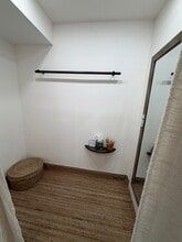 21 Fillmore Dr, Sarasota, FL à louer Photo intérieure– Image 1 sur 3