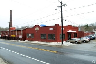 21-69 S Main St, Leicester, MA à louer Photo intérieure– Image 1 sur 1