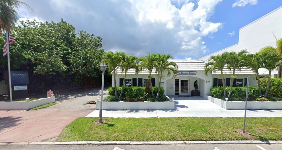 544 John Ringling Blvd, Sarasota, FL à louer - Photo principale – Image 1 sur 10